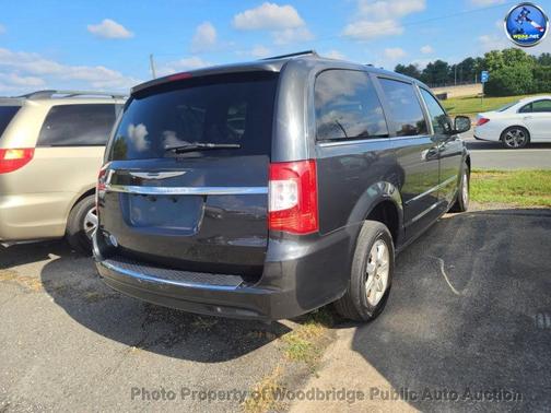 2012 Chrysler Town & Country Touring