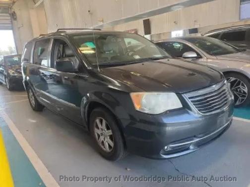 2012 Chrysler Town & Country Touring
