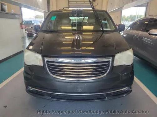 2012 Chrysler Town & Country Touring