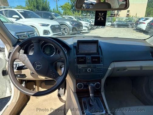 2010 Mercedes-Benz C-Class 4-MATIC