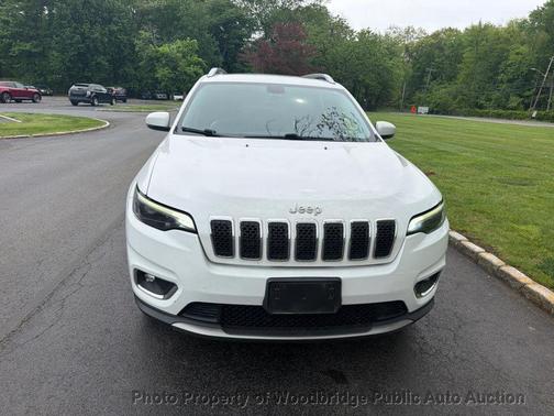 Bright White Clearcoat 2019 Jeep Cherokee Limited