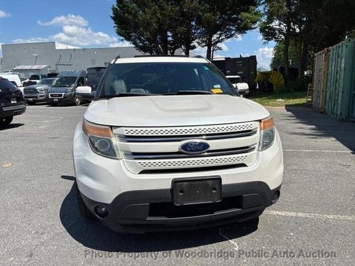 White Platinum Metallic Tri-Coat 2011 Ford Explorer Limited