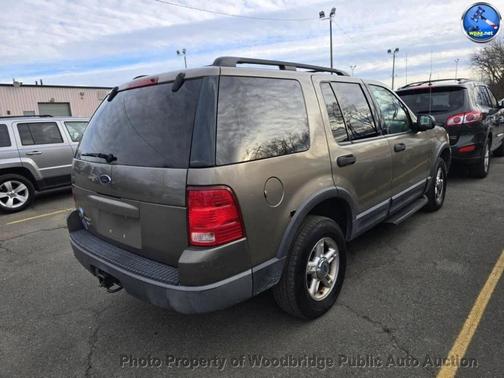 2003 Ford Explorer XLT