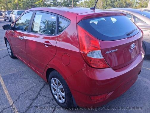 Boston Red 2012 Hyundai Accent GLS