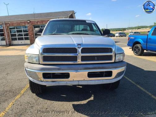 Bright Silver Metallic Clearcoat 2001 Dodge Ram 1500 1500 Magnum