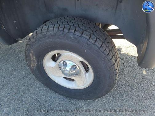 Bright Silver Metallic Clearcoat 2001 Dodge Ram 1500 1500 Magnum