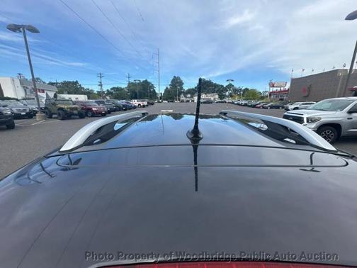Brilliant Black Crystal Pearlcoat 2015 Jeep Cherokee Latitude