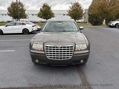 2010 Chrysler 300 Touring/Signature/Executive Series