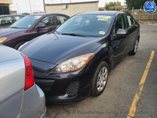 2012 Mazda Mazda3 i Sport
