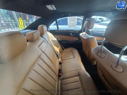 2010 Mercedes-Benz E-Class 4-MATIC