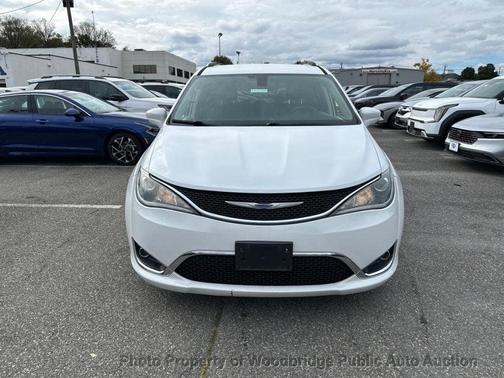 2019 Chrysler Pacifica Touring L