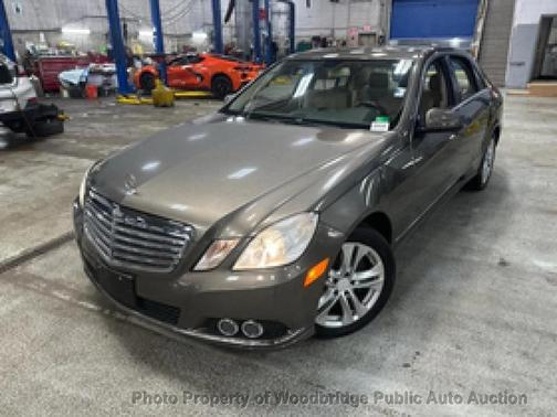 2011 Mercedes-Benz E-Class 4MATIC