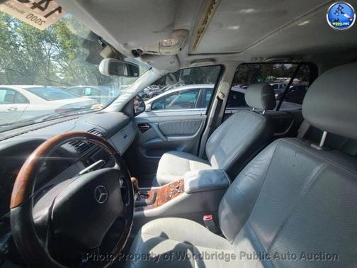 2000 Mercedes-Benz M-Class ML430 4dr AWD 4.3L