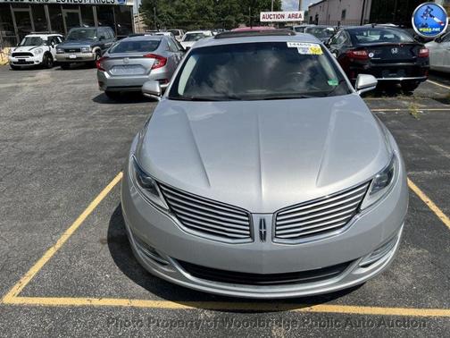 2015 Lincoln MKZ Base