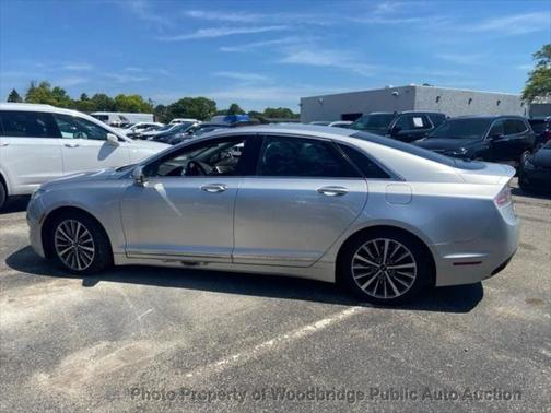 2015 Lincoln MKZ Base