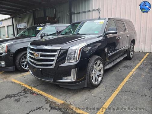 2016 Cadillac Escalade ESV Luxury