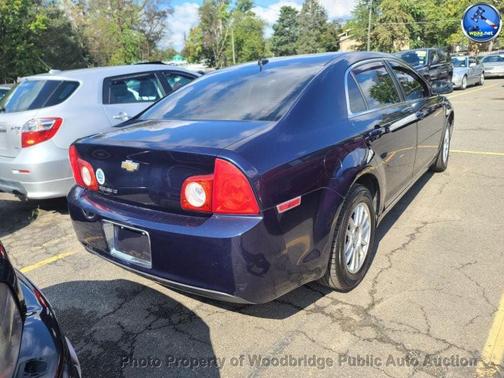 2011 Chevrolet Malibu 1LT