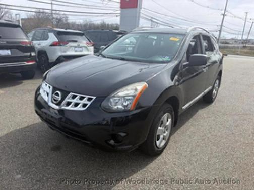 Black 2015 Nissan Rogue Select S