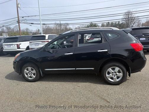 Black 2015 Nissan Rogue Select S