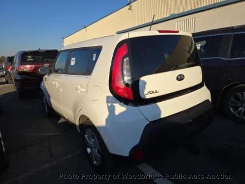 2016 Kia Soul Base