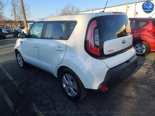 2016 Kia Soul Base