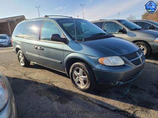 2005 Dodge Grand Caravan SXT