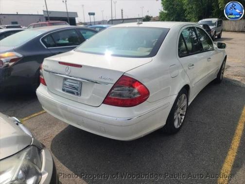 2009 Mercedes-Benz E-Class 4MATIC