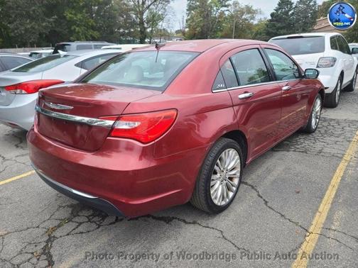 2011 Chrysler 200 Limited