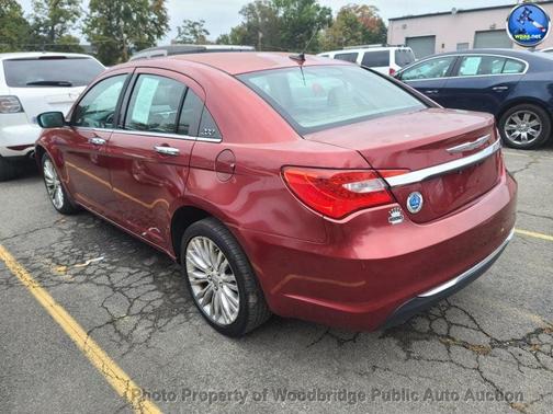 2011 Chrysler 200 Limited