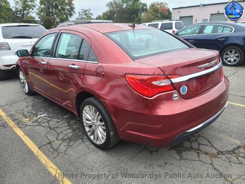 2011 Chrysler 200 Limited