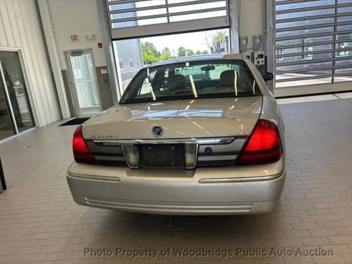 2010 Mercury Grand Marquis LS