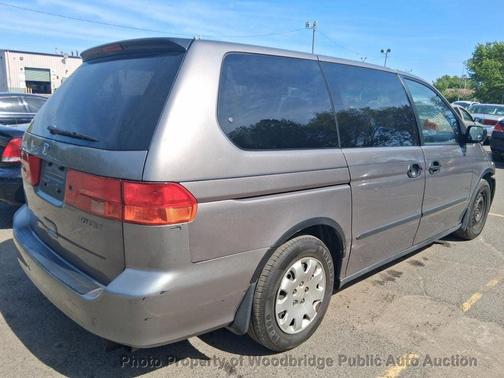 Canyon Stone Silver Metallic 2000 Honda Odyssey LX
