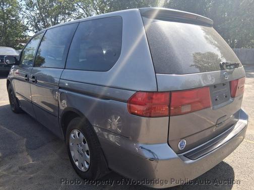 Canyon Stone Silver Metallic 2000 Honda Odyssey LX