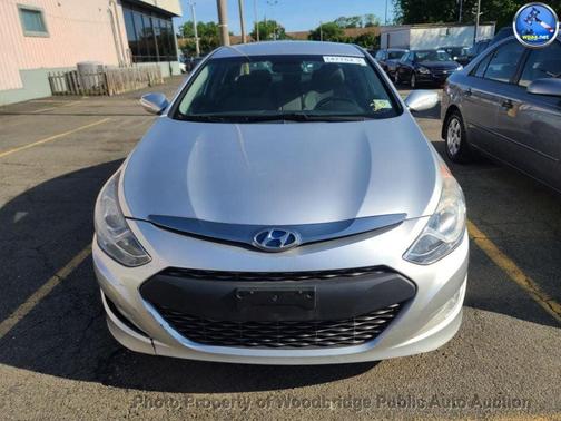 Silver 2011 Hyundai SONATA Hybrid Base
