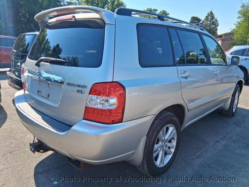 Millennium Silver Metallic 2006 Toyota Highlander Hybrid Base