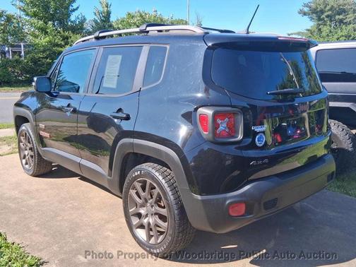 Black 2016 Jeep Renegade Latitude