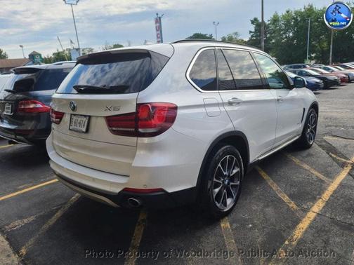 White 2015 BMW X5 xDrive35i