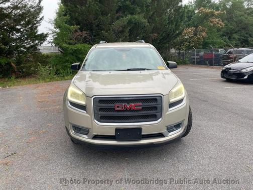 Gold 2014 GMC Acadia SLE-2