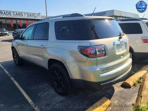Gold 2014 GMC Acadia SLE-2