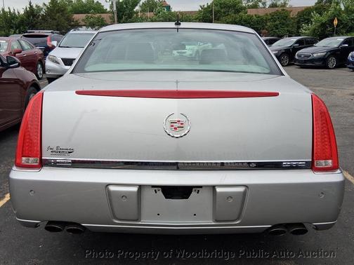 Silver 2008 Cadillac DTS Base