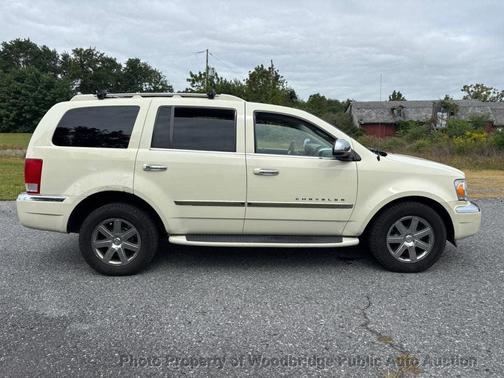 2009 Chrysler Aspen Limited