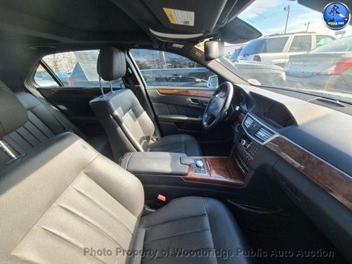 2011 Mercedes-Benz E-Class E 550 4dr Sedan E550 Sport 4MATIC