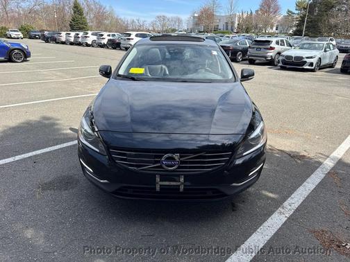 Black 2015 Volvo S60 T5 Platinum