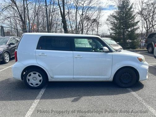 2014 Scion xB Release Series 10.0