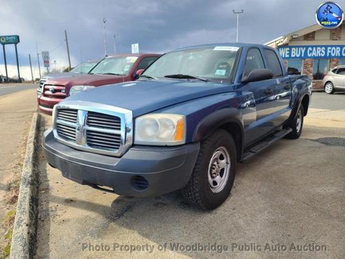 2005 Dodge Dakota ST Quad Cab