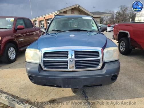 2005 Dodge Dakota ST Quad Cab