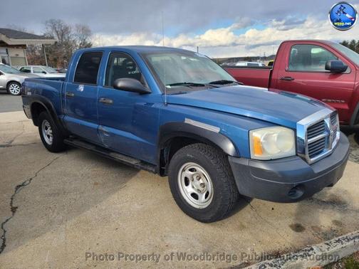 2005 Dodge Dakota ST Quad Cab