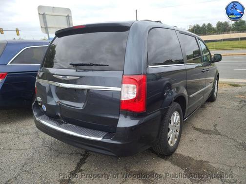 2014 Chrysler Town & Country Touring