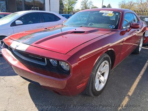 2010 Dodge Challenger SE