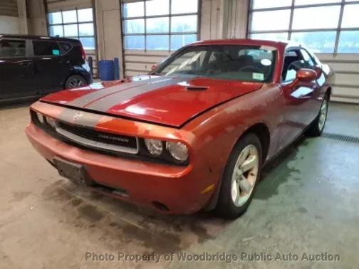 2010 Dodge Challenger SE